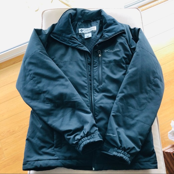 Columbia Other - Men’s black Columbia winter jacket, SZ M